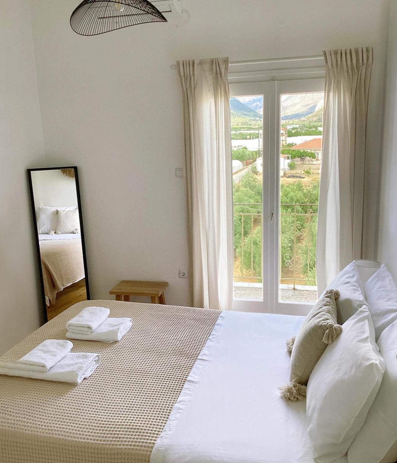 Thassa Beach Apartment No6 Leonídion Buitenkant foto